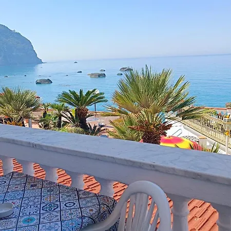 아파트 Casa Del Mare Forio di Ischia